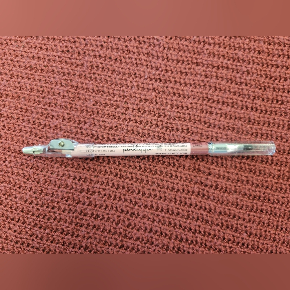 Lip Liner In ROSE BROWN